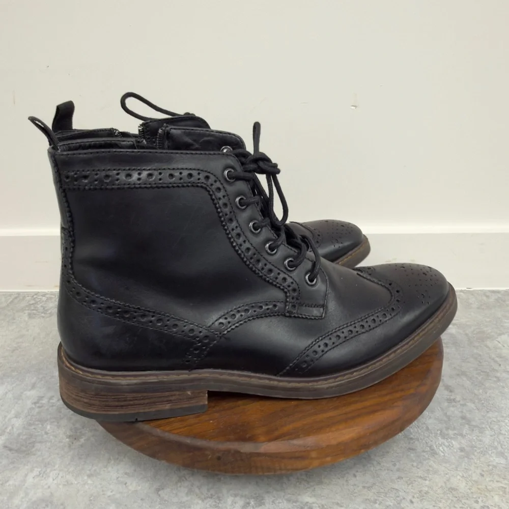 Moretti Black Leather Wingtip Boots‎